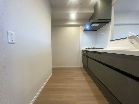 apartment 埼玉県上尾市谷津２丁目２番１号ショーサンプラザ５Ｆ