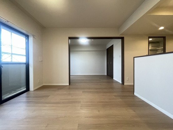 apartment 埼玉県上尾市谷津２丁目２番１号ショーサンプラザ５Ｆ