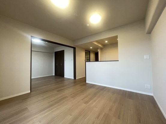 apartment 埼玉県上尾市谷津２丁目２番１号ショーサンプラザ５Ｆ