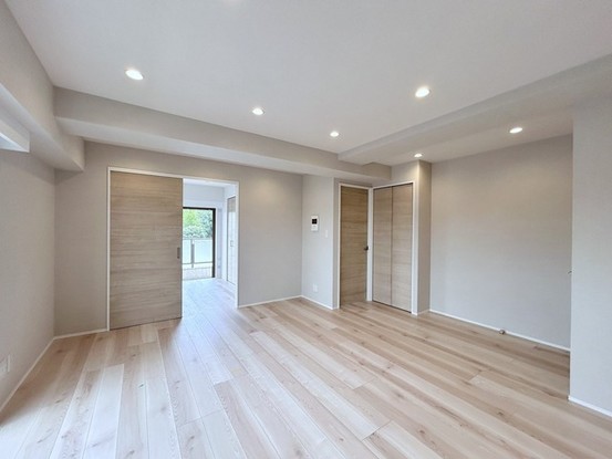 apartment 埼玉県上尾市谷津２丁目２番１号ショーサンプラザ５Ｆ