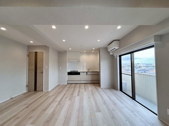 apartment 埼玉県上尾市谷津２丁目２番１号ショーサンプラザ５Ｆ
