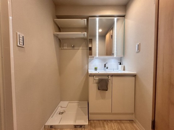 apartment 埼玉県上尾市谷津２丁目２番１号ショーサンプラザ５Ｆ