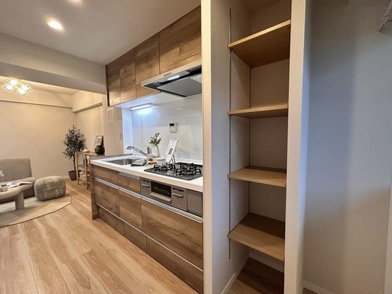apartment 埼玉県上尾市谷津２丁目２番１号ショーサンプラザ５Ｆ