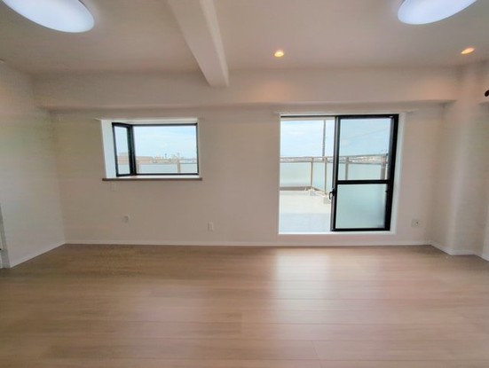 apartment 埼玉県上尾市谷津２丁目２番１号ショーサンプラザ５Ｆ