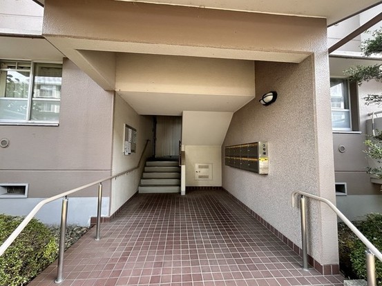 apartment 埼玉県上尾市谷津２丁目２番１号ショーサンプラザ５Ｆ