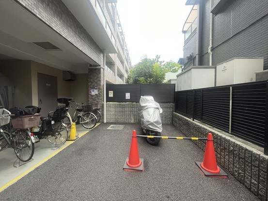 apartment 埼玉県上尾市谷津２丁目２番１号ショーサンプラザ５Ｆ
