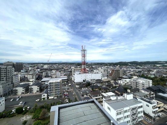 apartment 埼玉県上尾市谷津２丁目２番１号ショーサンプラザ５Ｆ