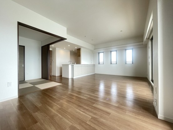 apartment 埼玉県上尾市谷津２丁目２番１号ショーサンプラザ５Ｆ