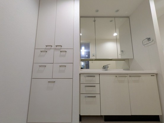 apartment 埼玉県上尾市谷津２丁目２番１号ショーサンプラザ５Ｆ