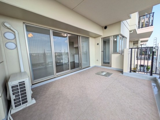 apartment 埼玉県上尾市谷津２丁目２番１号ショーサンプラザ５Ｆ