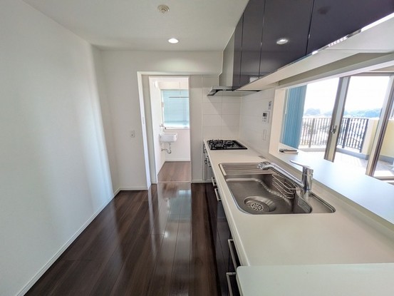 apartment 埼玉県上尾市谷津２丁目２番１号ショーサンプラザ５Ｆ
