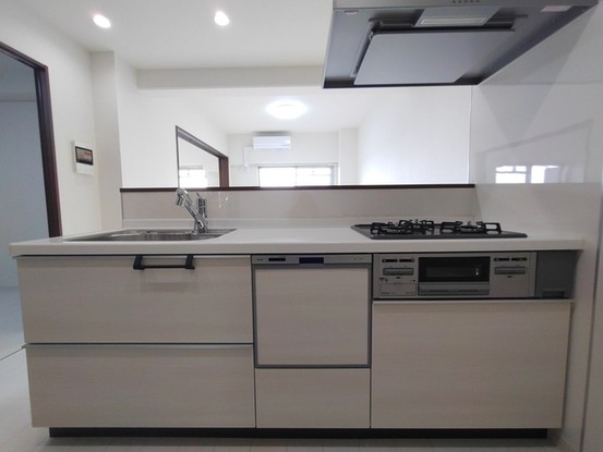apartment 埼玉県上尾市谷津２丁目２番１号ショーサンプラザ５Ｆ