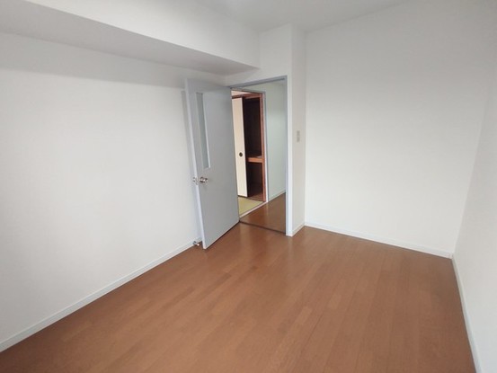 apartment 埼玉県上尾市谷津２丁目２番１号ショーサンプラザ５Ｆ