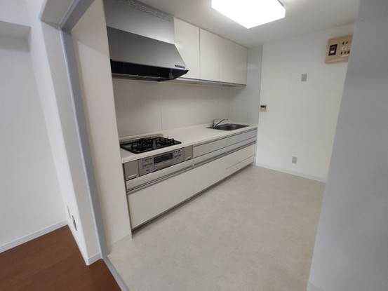 apartment 埼玉県上尾市谷津２丁目２番１号ショーサンプラザ５Ｆ