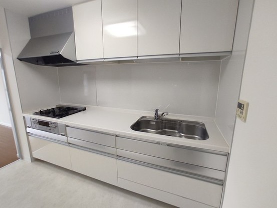 apartment 埼玉県上尾市谷津２丁目２番１号ショーサンプラザ５Ｆ