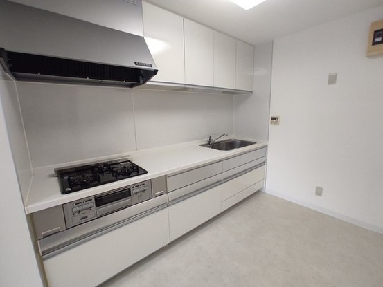 apartment 埼玉県上尾市谷津２丁目２番１号ショーサンプラザ５Ｆ