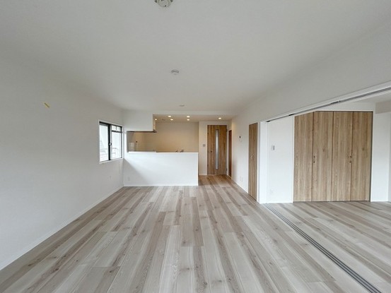 apartment 埼玉県上尾市谷津２丁目２番１号ショーサンプラザ５Ｆ