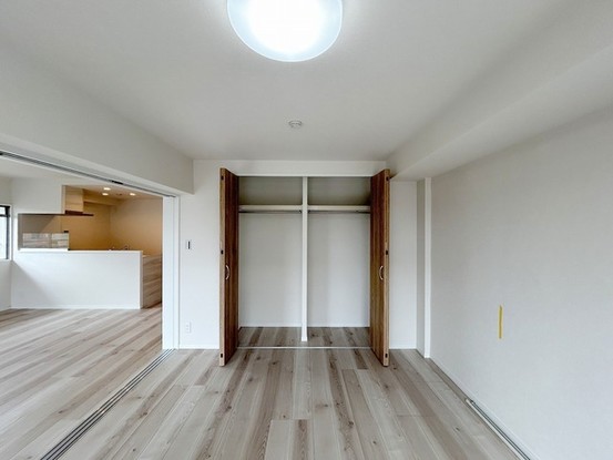 apartment 埼玉県上尾市谷津２丁目２番１号ショーサンプラザ５Ｆ