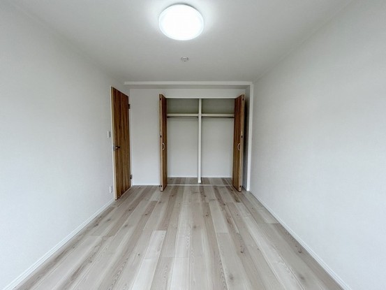 apartment 埼玉県上尾市谷津２丁目２番１号ショーサンプラザ５Ｆ
