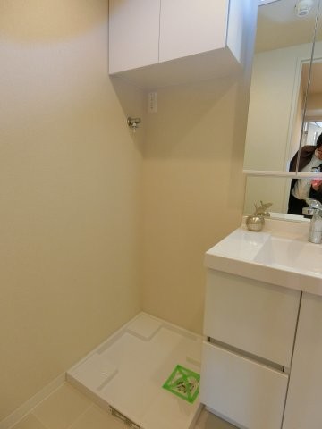 apartment 東京都渋谷区初台１丁目37-11