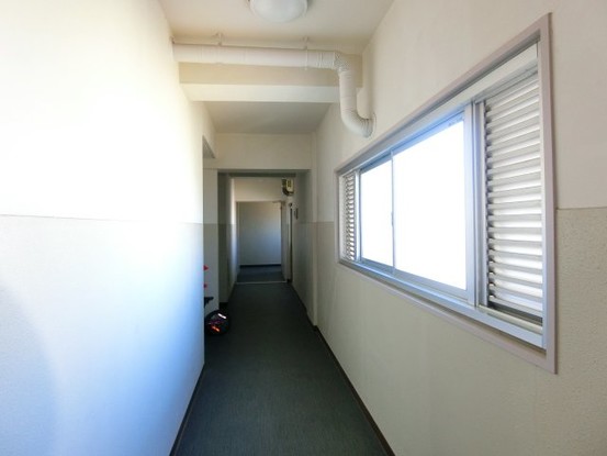 apartment 東京都渋谷区初台１丁目37-11