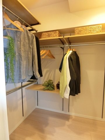 apartment 東京都渋谷区初台１丁目37-11