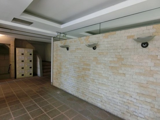 apartment 東京都中野区中央１丁目
地図を見る