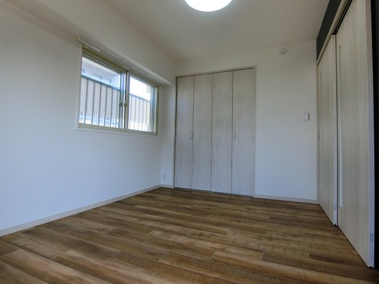 apartment 東京都中野区中央１丁目
地図を見る