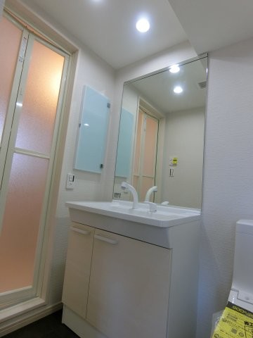 apartment 東京都中野区中央１丁目
地図を見る