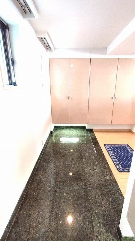 apartment 東京都新宿区北新宿３丁目
地図を見る