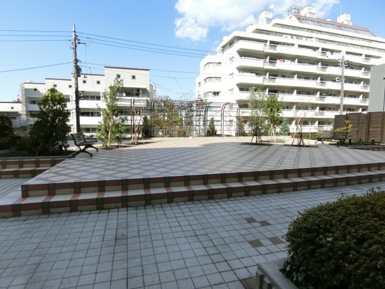 apartment 東京都新宿区北新宿３丁目
地図を見る