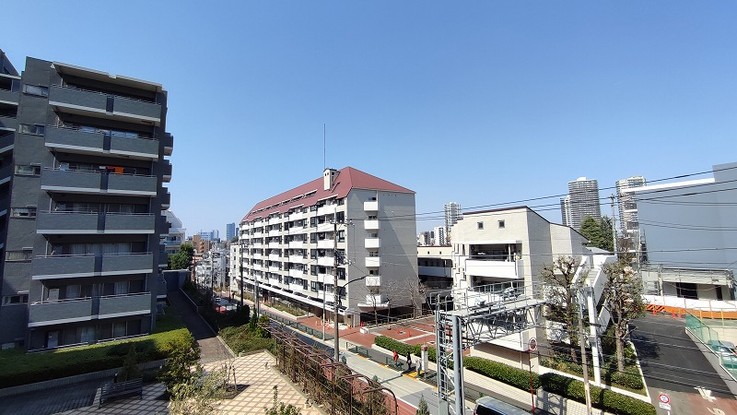 apartment 東京都新宿区北新宿３丁目
地図を見る
