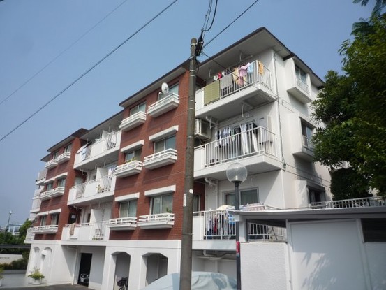 apartment 東京都渋谷区上原３丁目
地図を見る