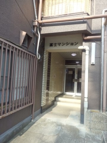 apartment 東京都渋谷区笹塚３丁目
地図を見る