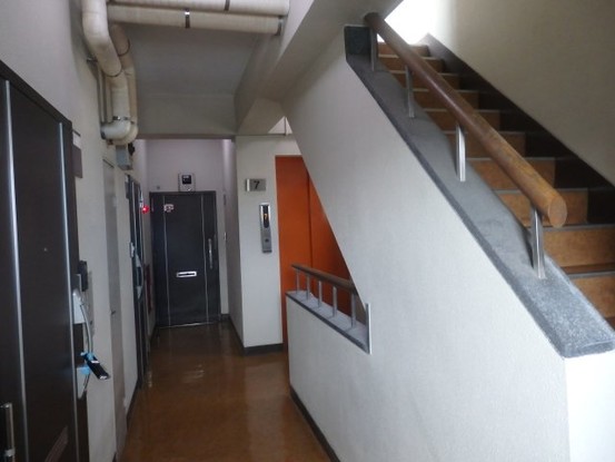 apartment 東京都渋谷区笹塚３丁目
地図を見る