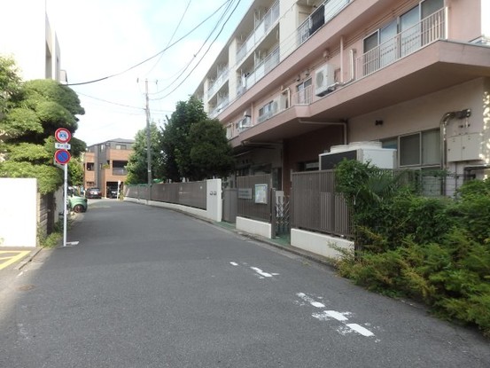 apartment 東京都渋谷区笹塚３丁目
地図を見る