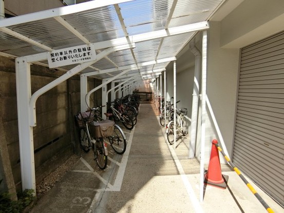 apartment 東京都杉並区和田１丁目
地図を見る