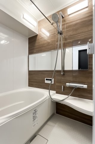 apartment 東京都杉並区和田１丁目
地図を見る