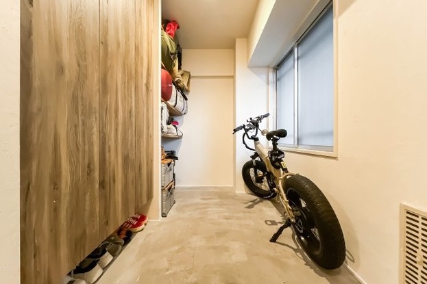 apartment 東京都新宿区上落合１丁目
地図を見る