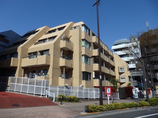 apartment 東京都中野区弥生町１丁目
地図を見る