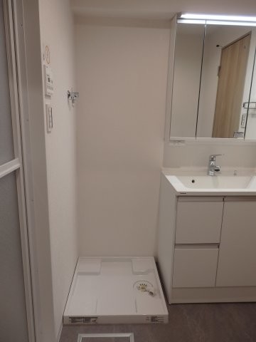apartment 東京都中野区弥生町１丁目
地図を見る