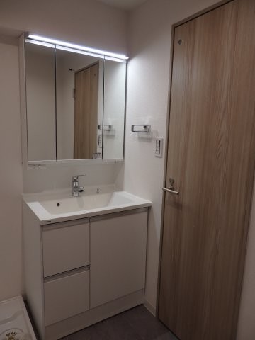 apartment 東京都中野区弥生町１丁目
地図を見る