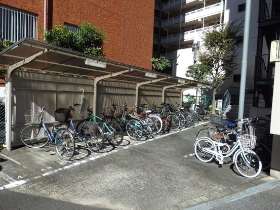 apartment 東京都新宿区西新宿４丁目
地図を見る