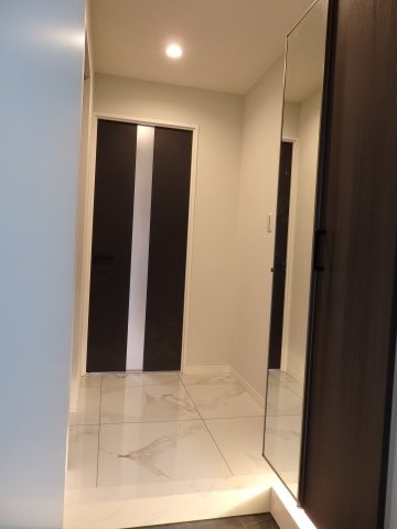 apartment 東京都新宿区西新宿４丁目
地図を見る