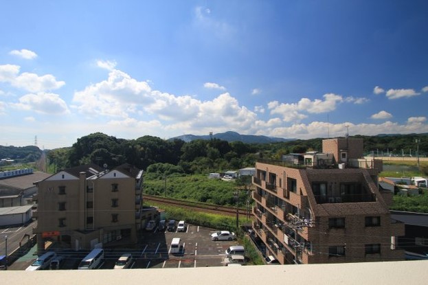 apartment 福岡県筑紫野市大字永岡
地図を見る