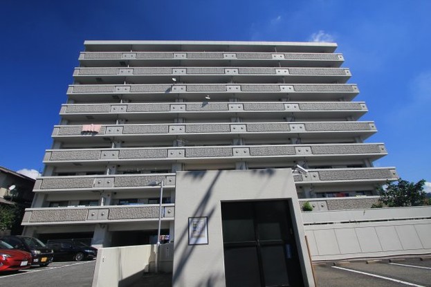 apartment 福岡県筑紫野市大字永岡
地図を見る