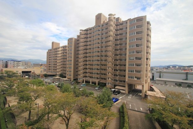 apartment 福岡県糟屋郡志免町別府北２丁目
地図を見る
