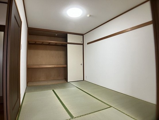 apartment 福岡県春日市一の谷２丁目
地図を見る