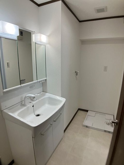 apartment 福岡県春日市一の谷２丁目
地図を見る
