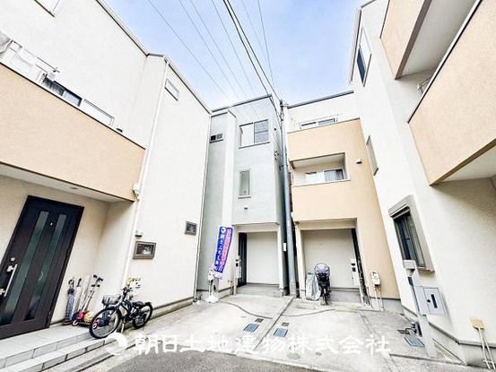 townhouse 神奈川県横浜市港北区新吉田東３丁目
地図を見る